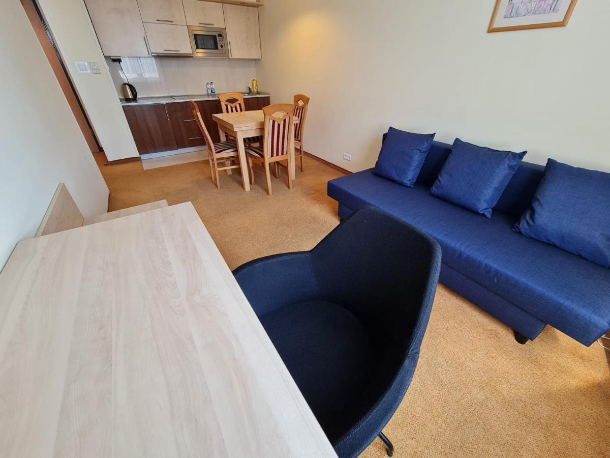 10Q - Z6 Apartament 802 Warschau Buitenkant foto